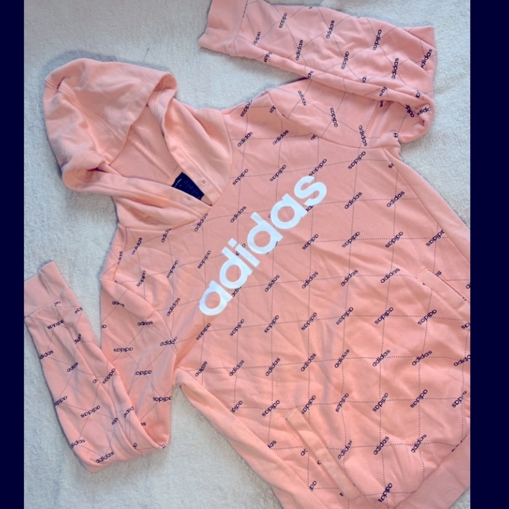 Adidas hoodie💕